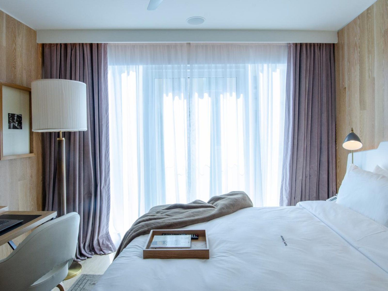 Browns Avenue Hotel — photo 4