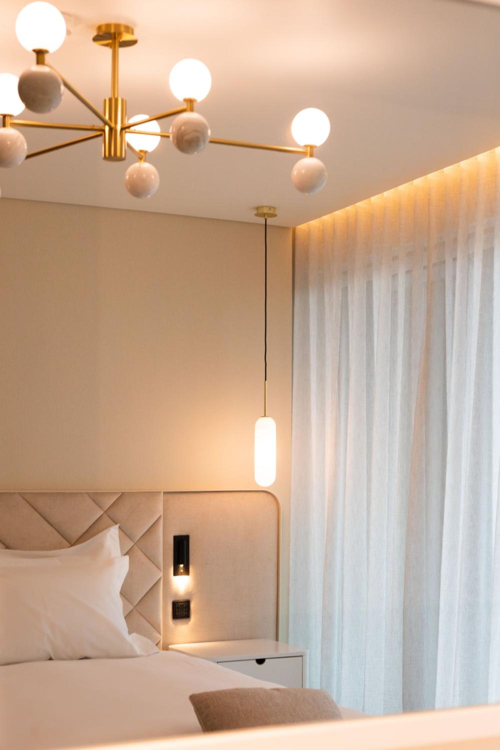 LUSTER Hotel — photo 4