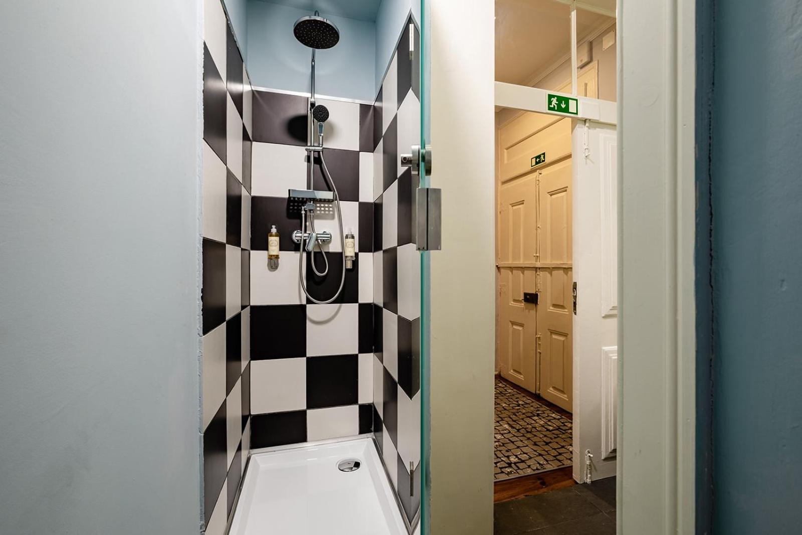 LR Guest House — photo 7